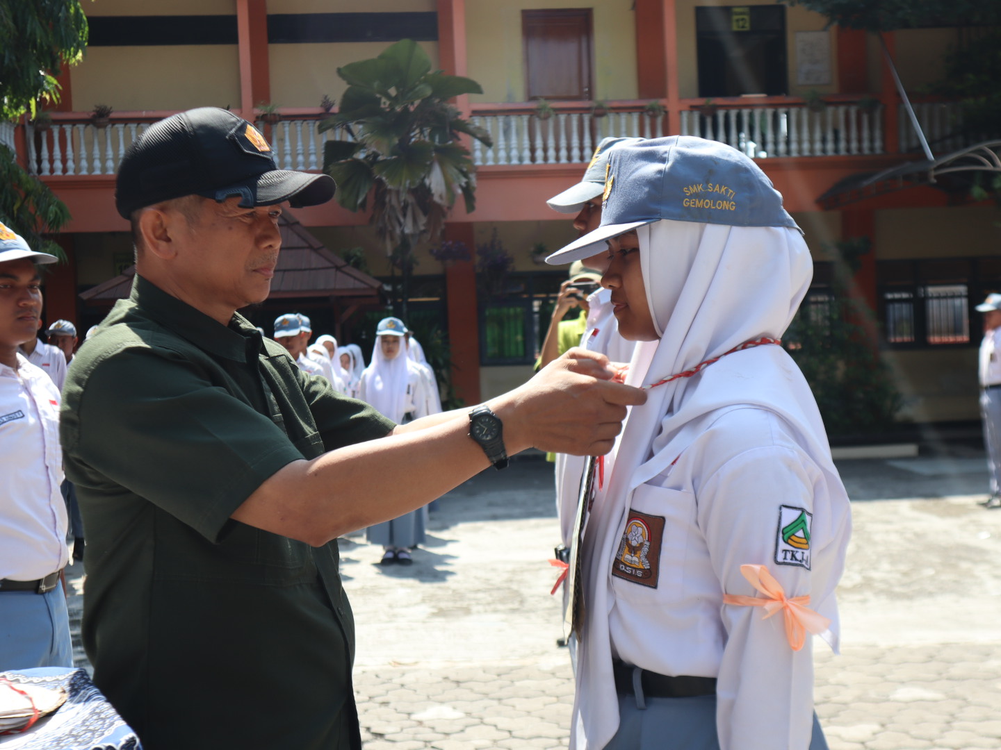 Siap Cetak Pemimpin Muda, SMK Sakti Gemolong Gelar Latihan Dasar Kepemimpinan Ekstrakurikuler 2025/2026.